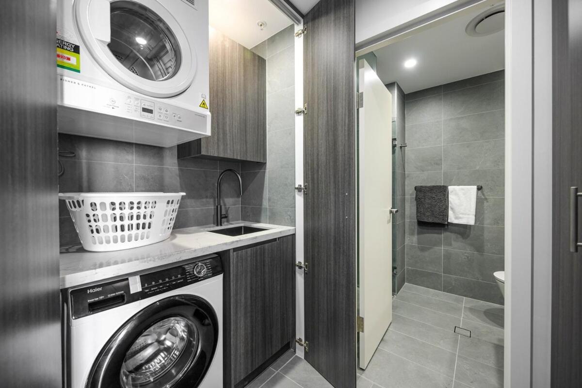 Lidcombe Near Olympic Park Train Apartment Sydney